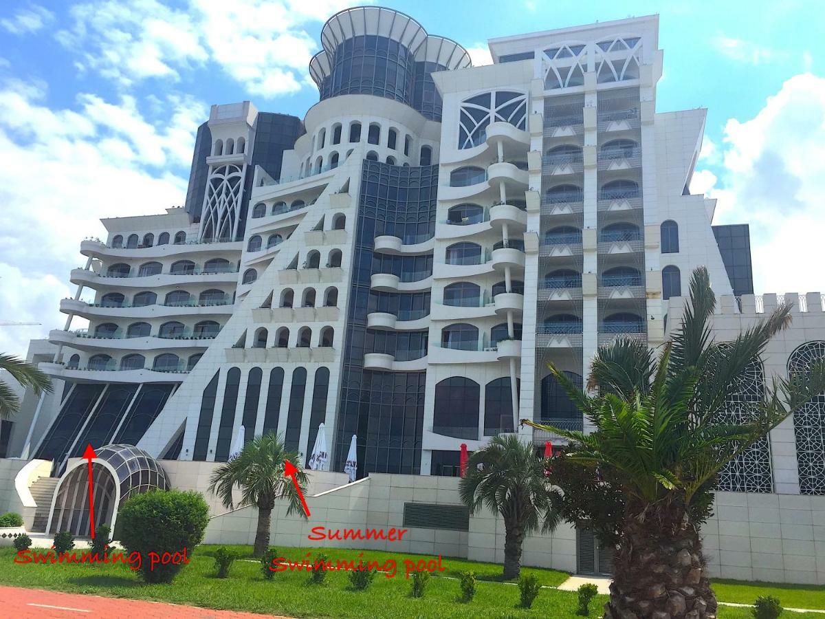 Orbi Sea Towers Apartments Batumi Exterior foto