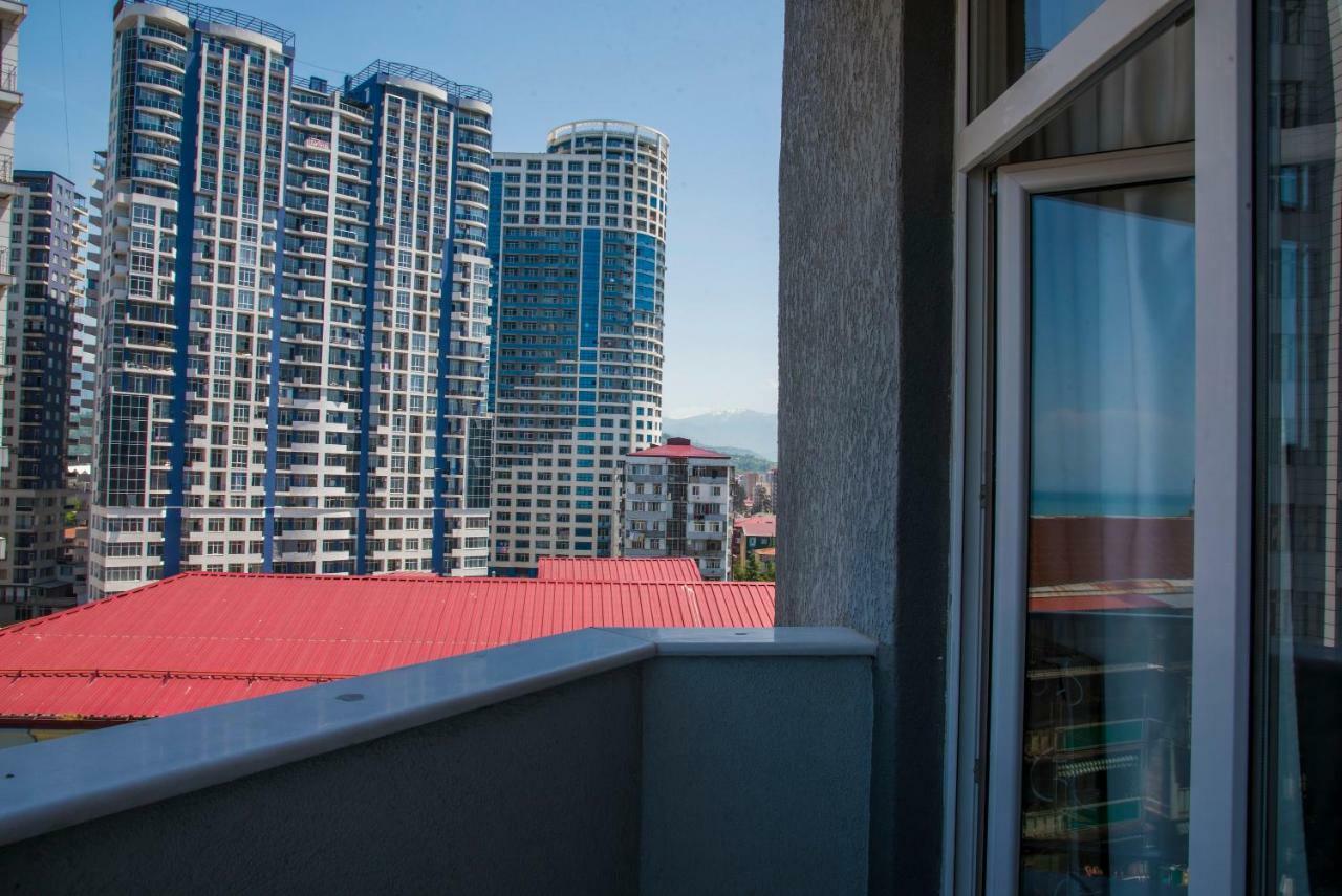 Orbi Sea Towers Apartments Batumi Exterior foto