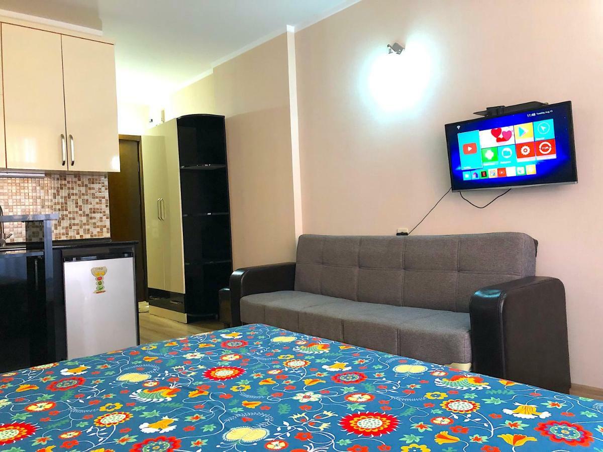 Orbi Sea Towers Apartments Batumi Exterior foto